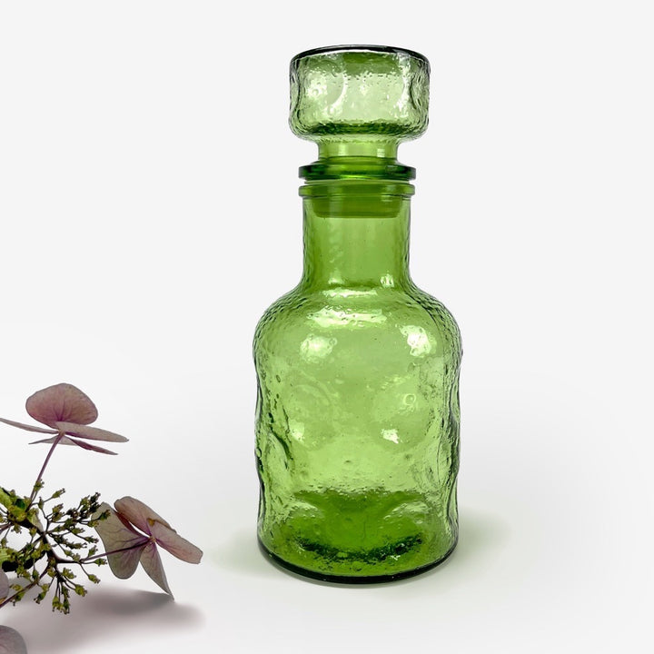 Carafe en verre moulé Nescafé collector années 70