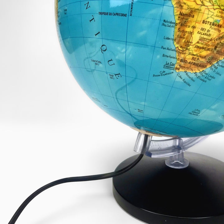 Globe terrestre lumineux des années 70