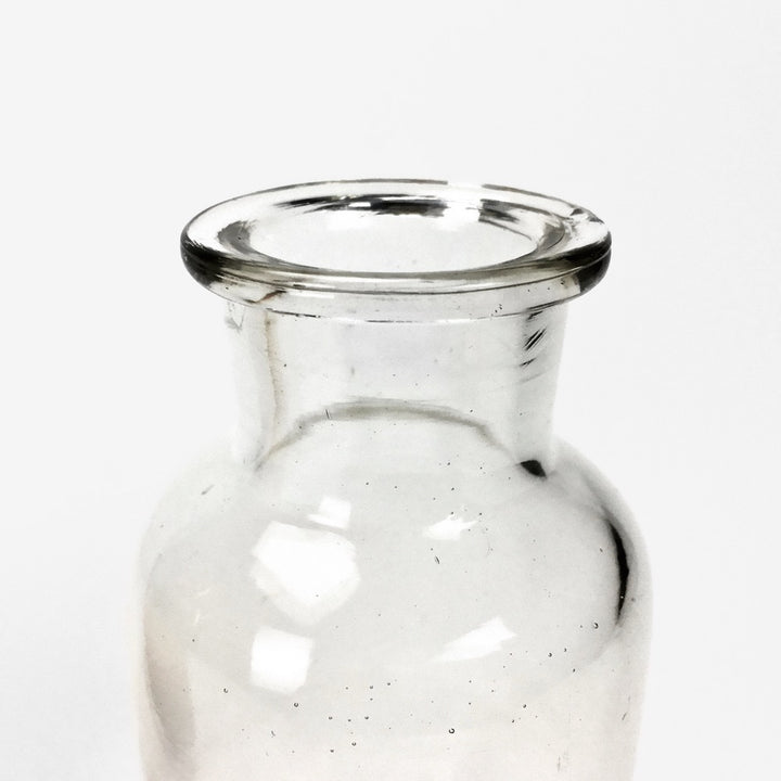 Ensemble de flacons d'apothicaire