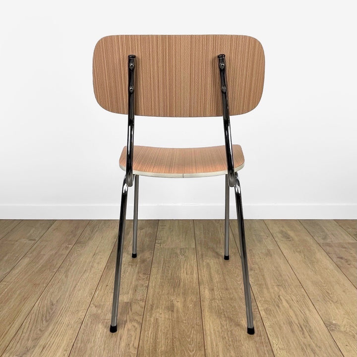 Chaises Formica beige saumoné motif rayures