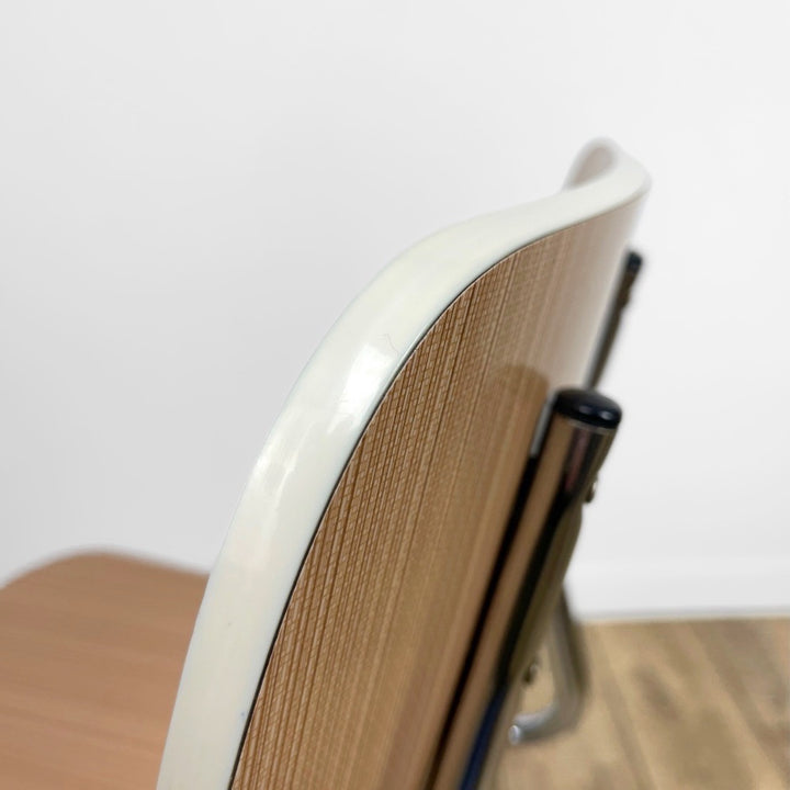 Chaises Formica beige saumoné motif rayures