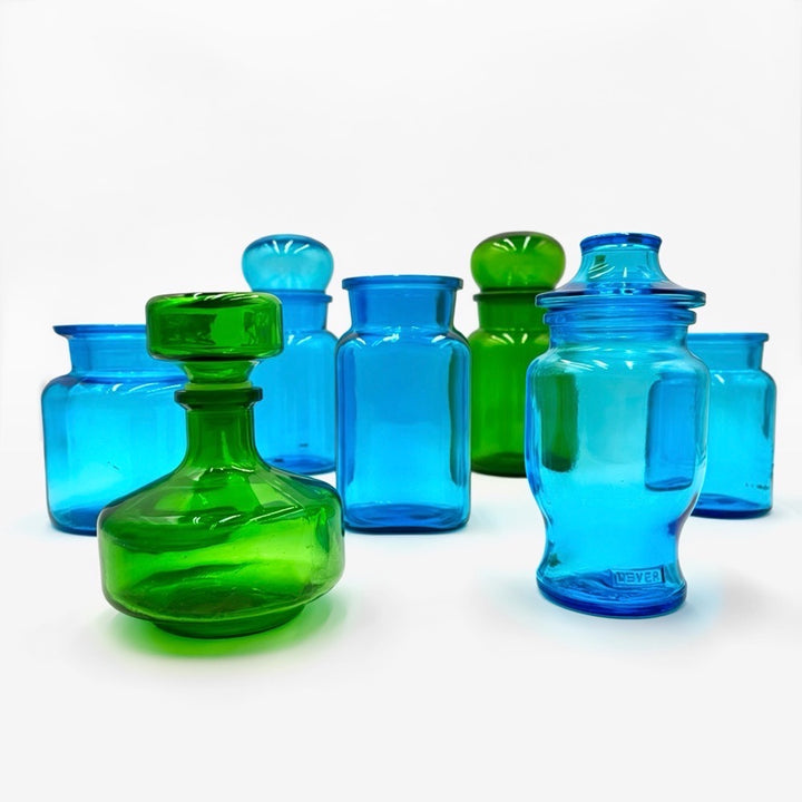 Bocaux publicitaires en verre moulé bleu et vert années 70