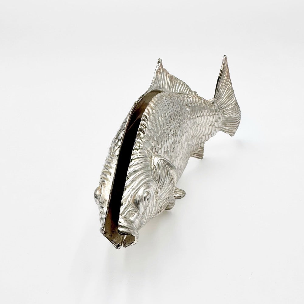 Porte-serviettes forme poisson en métal argenté années 60