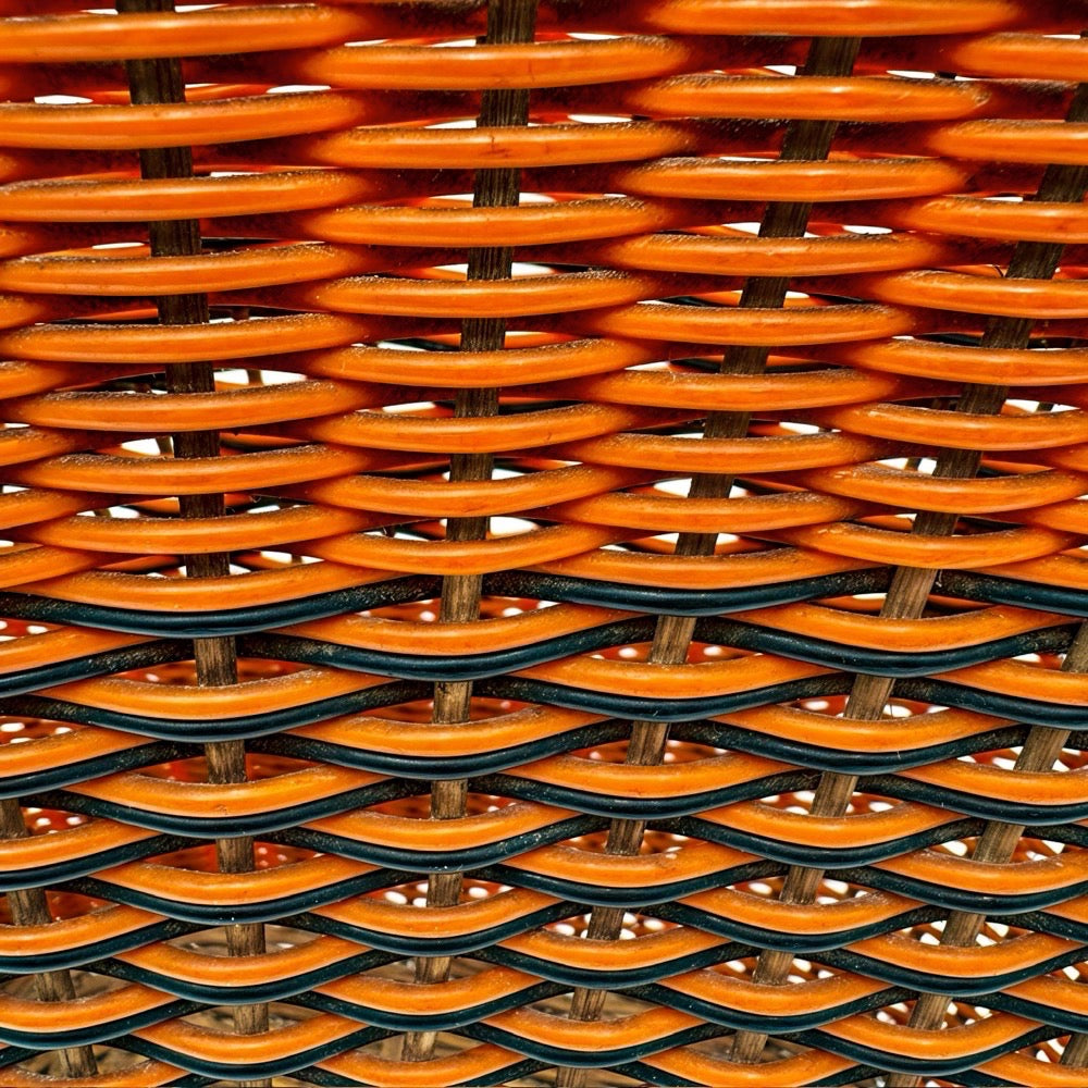 Cabas osier scoubidou orange et noir années 70