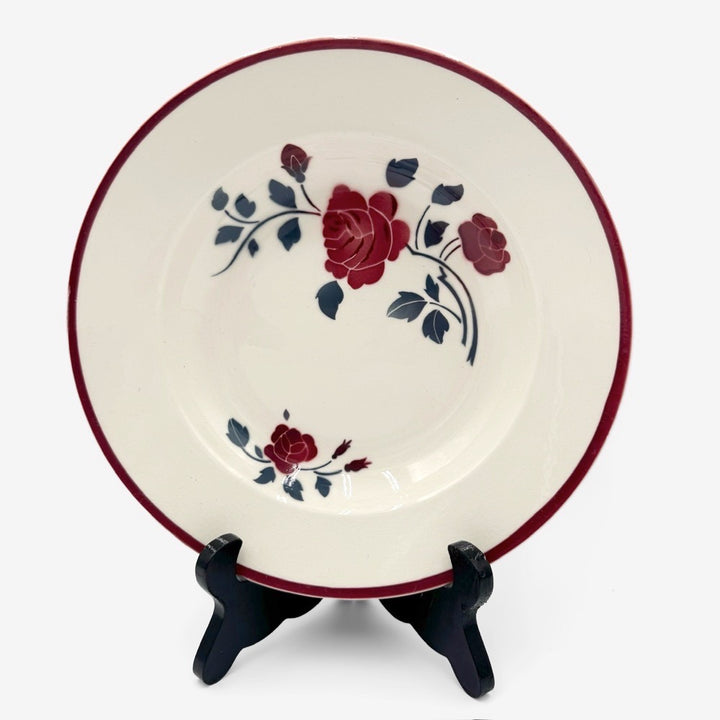 9 assiettes à soupe Badonviller modèle "Les Roses" années 50