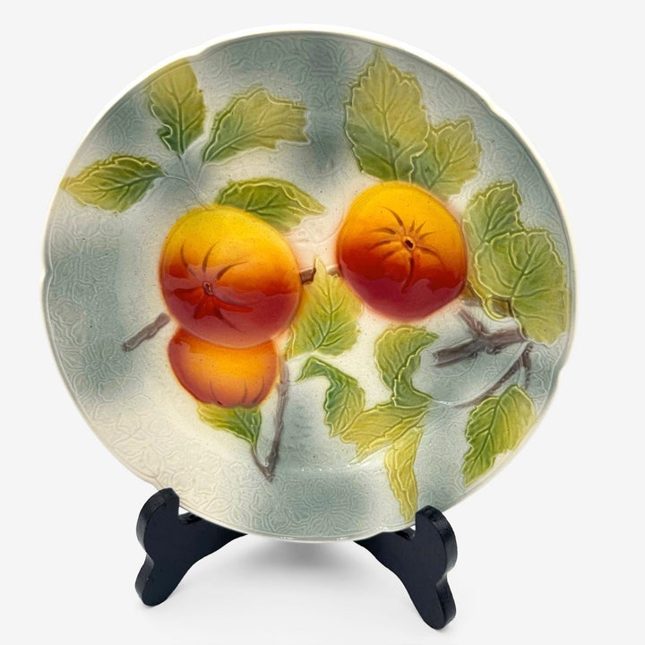 Assiettes en barbotine Saint-Clément "Verger" Mid-Century