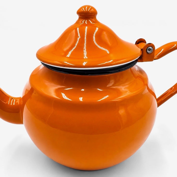 Petite théière Japy en tôle émaillée orange années 70