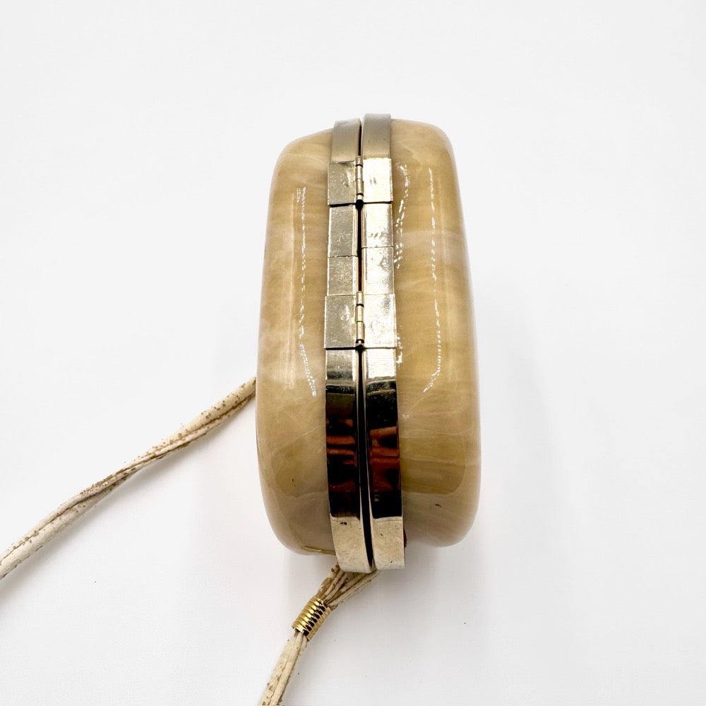Minaudière vintage acrylique effet nacré