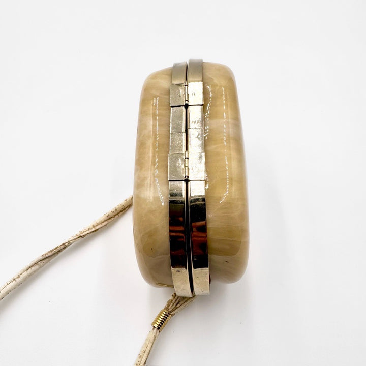 Minaudière vintage acrylique effet nacré