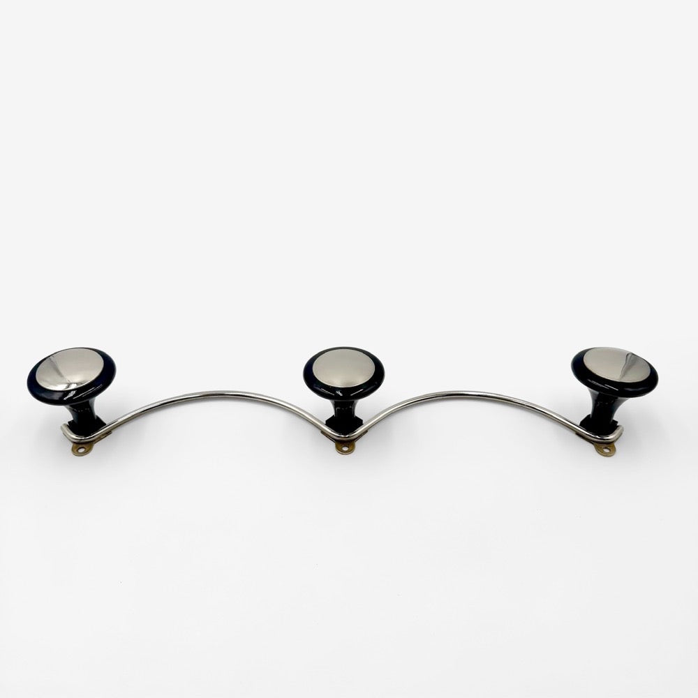Patère moustache métal et Bakélite années 60