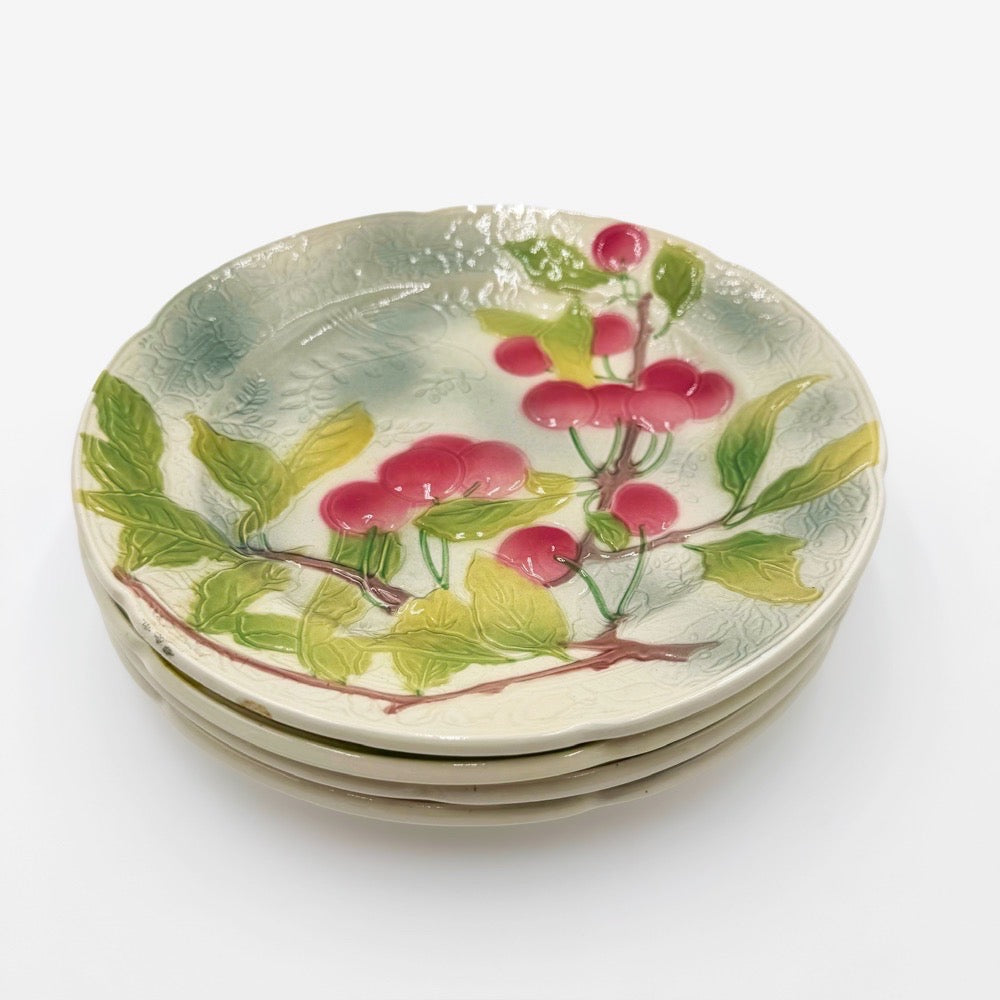 Assiettes en barbotine Saint-Clément "Verger" Mid-Century