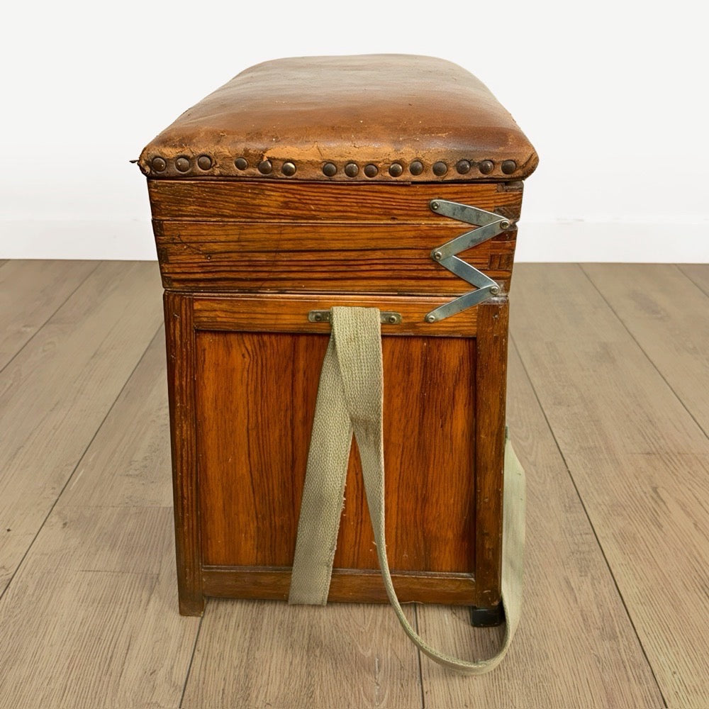 Ancien tabouret de pêcheur bois et cuir