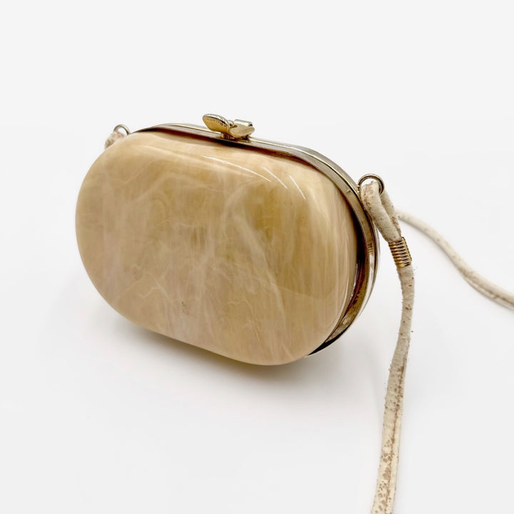 Minaudière vintage acrylique effet nacré