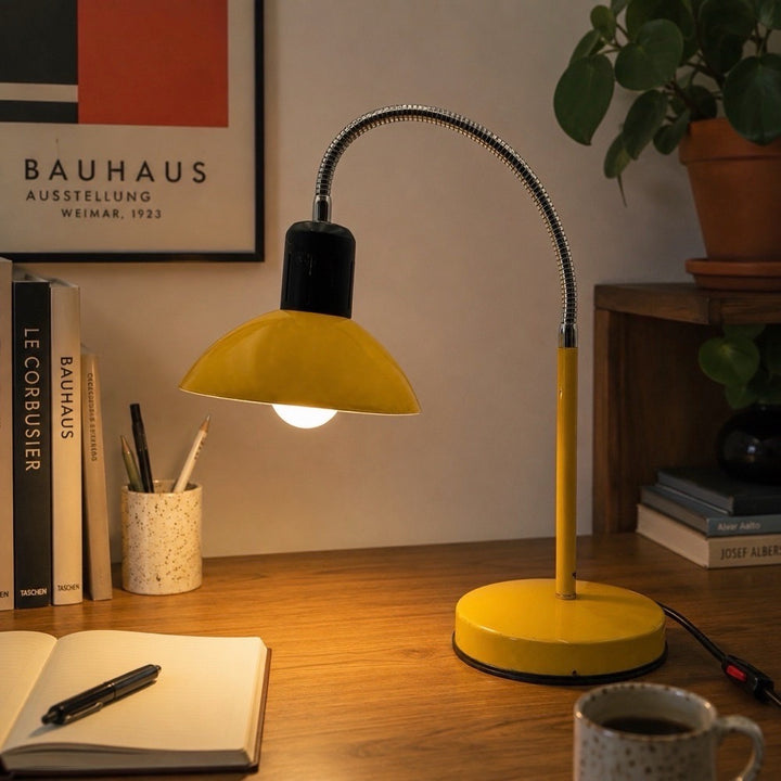 Lampe de bureau Space Age Veneta Lumi Italie 70's