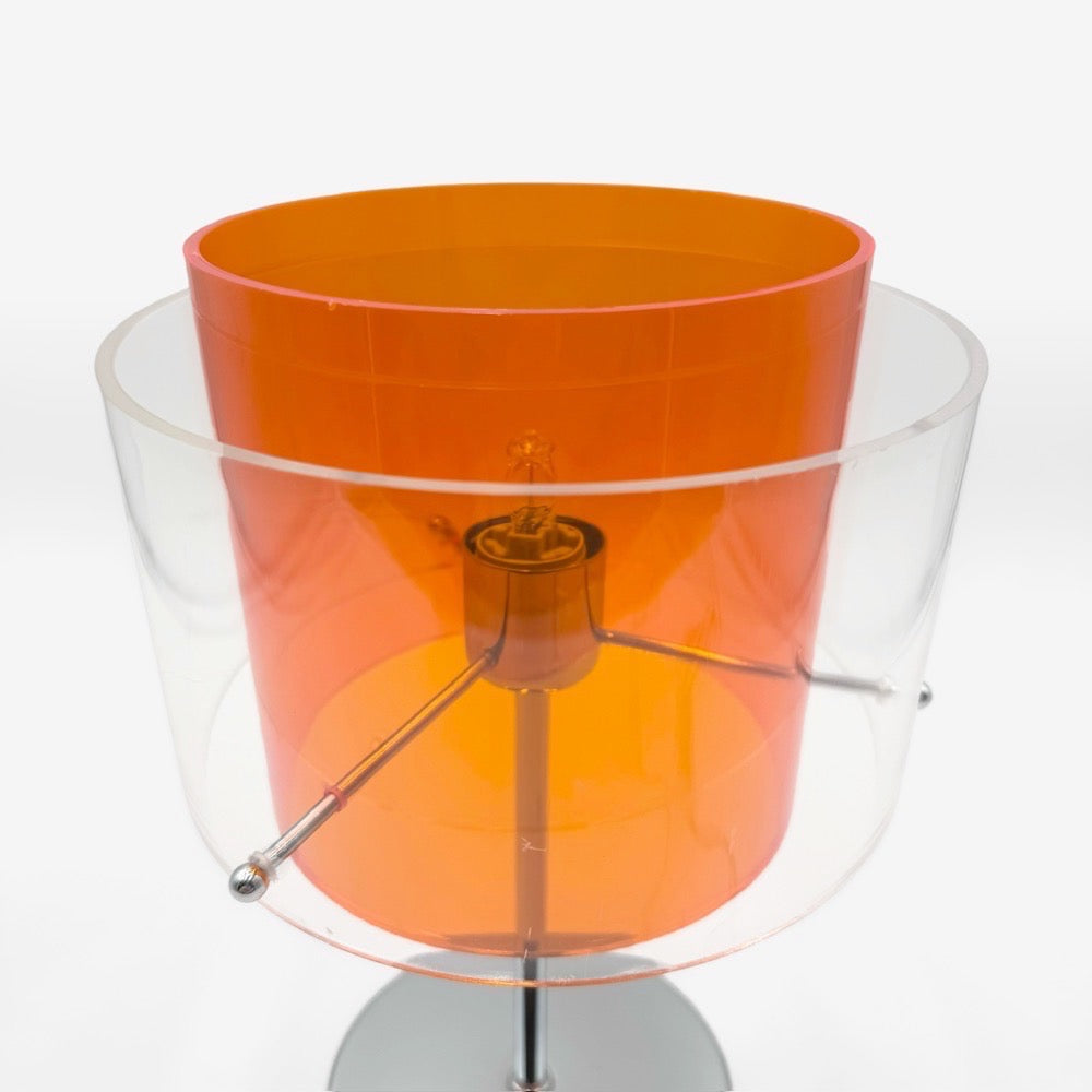 Lampe plexiglass orange et chrome années 90