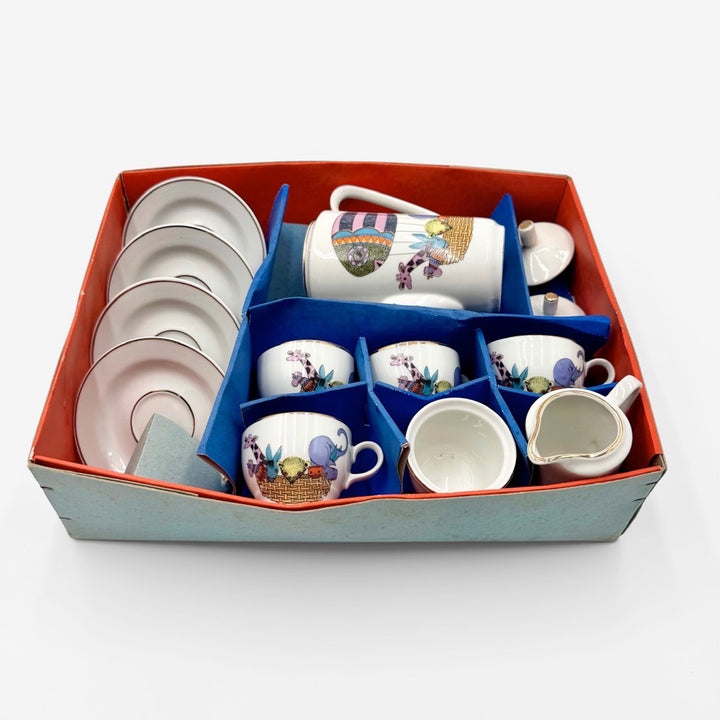 Dinette en porcelaine années 70