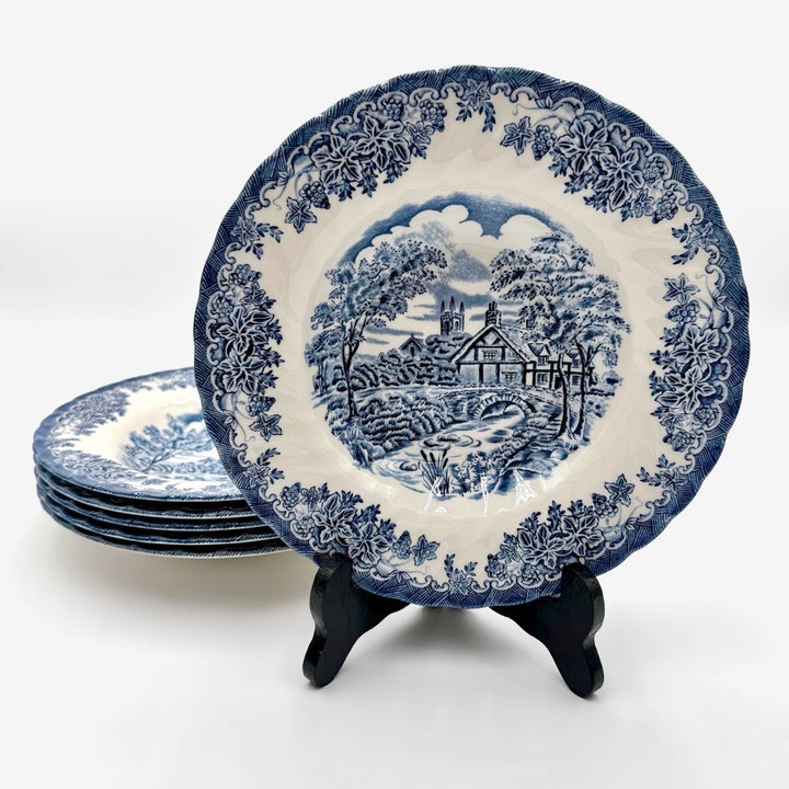 Assiettes à soupe Churchill Staffordshire Angleterre