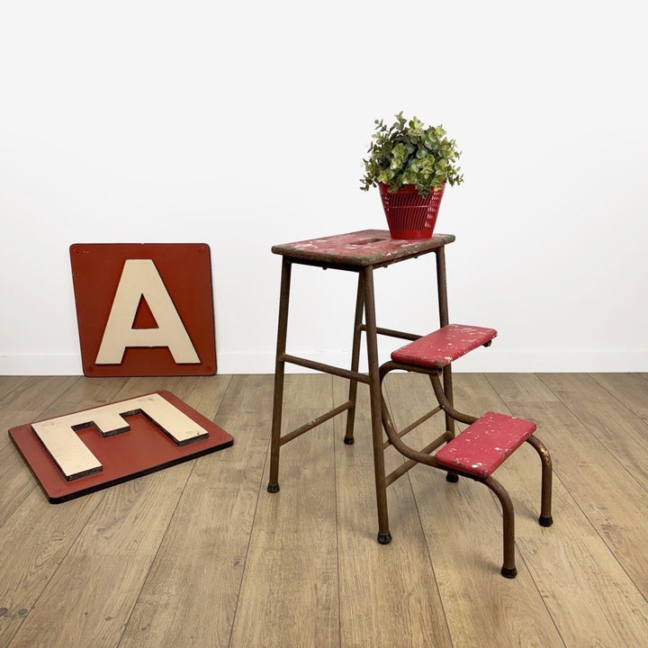 Escabeau 3 marches bois et métal rouge vintage