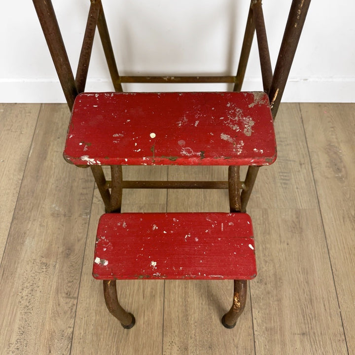 Escabeau 3 marches bois et métal rouge vintage