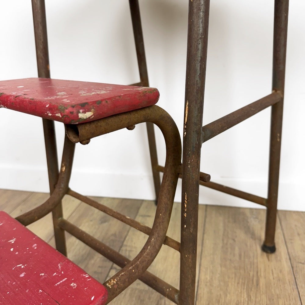 Escabeau 3 marches bois et métal rouge vintage