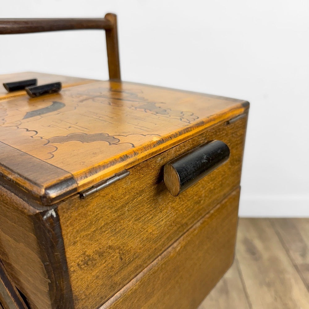 Travailleuse bois années 60
