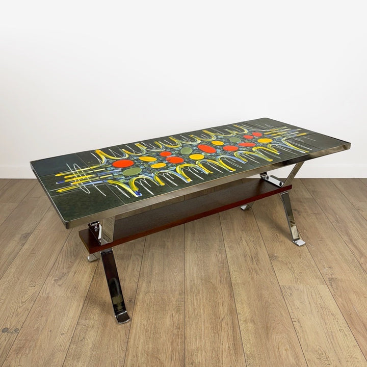 Table basse design en céramique et chrome années 70