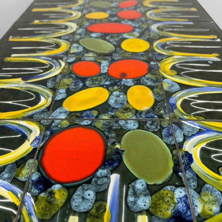 Table basse design en céramique et chrome années 70