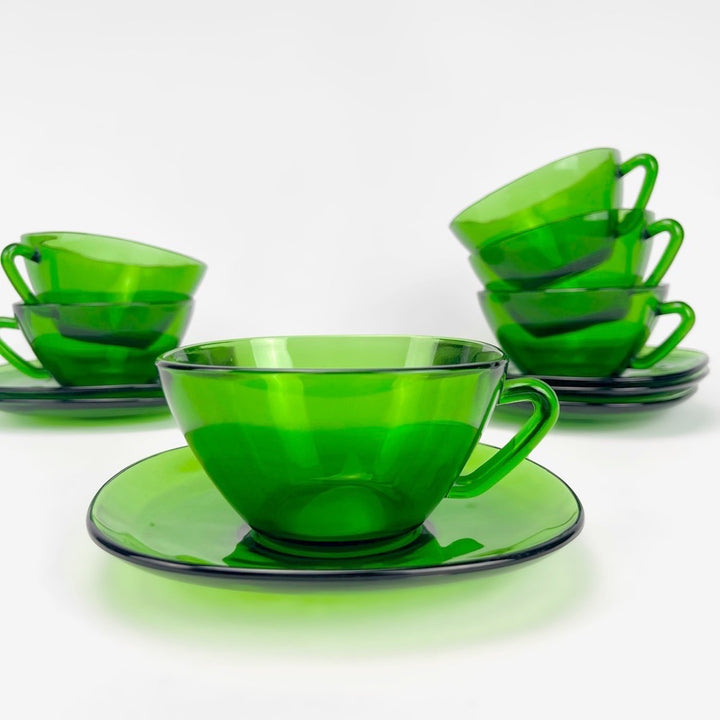 6 Grandes tasses et soucoupes Vereco vert émeraude années 70