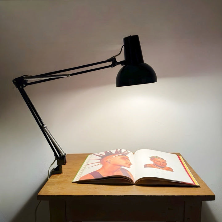 Lampe d'architecte NDS plastique noir