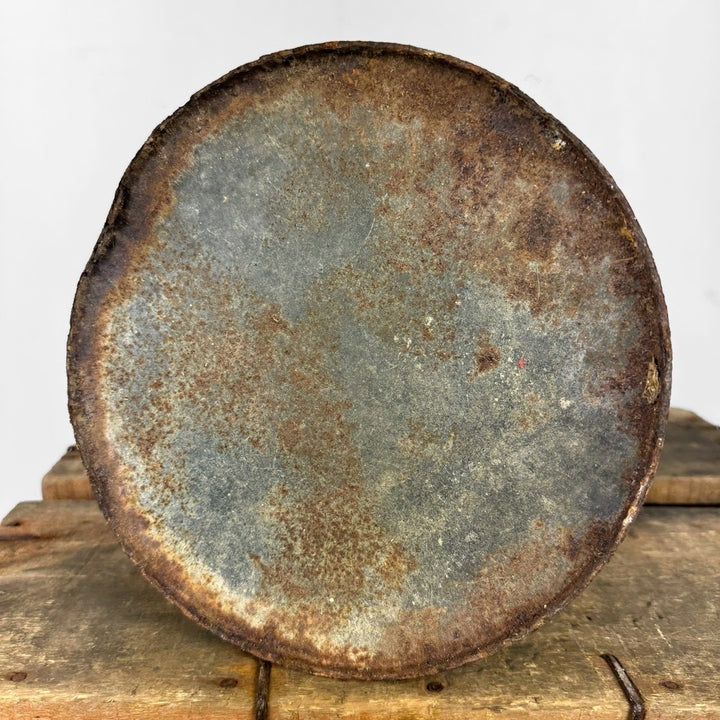 Broc ancien en tôle émaillée bleu