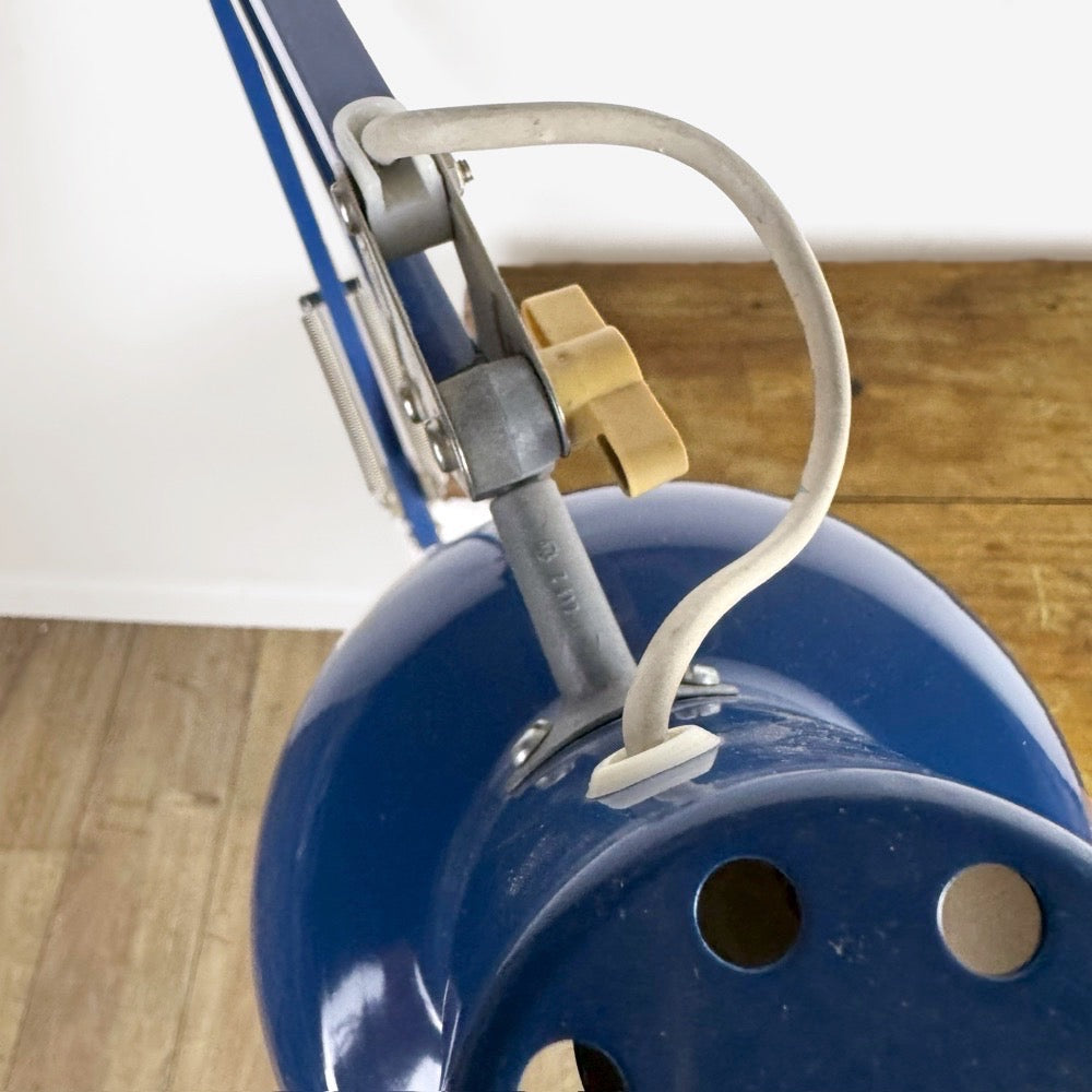 Lampe d'architecte bleue nuit