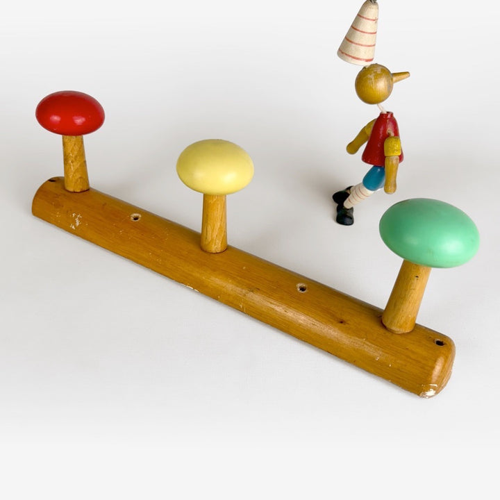 Porte-manteaux bois boules multicolores années 60