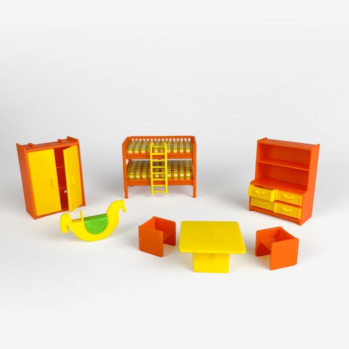 Mobilier maison de poupées Jean Hoefler années 70