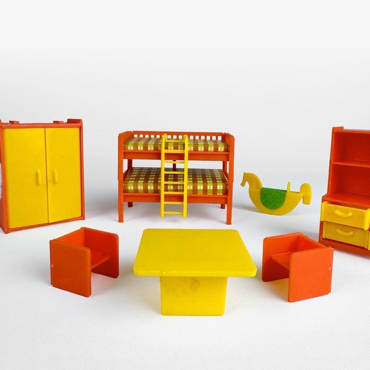 Mobilier maison de poupées Jean Hoefler années 70