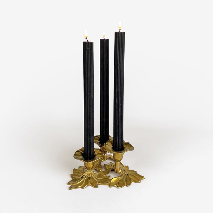 Bougeoirs trois fleurs en laiton style Art Nouveau