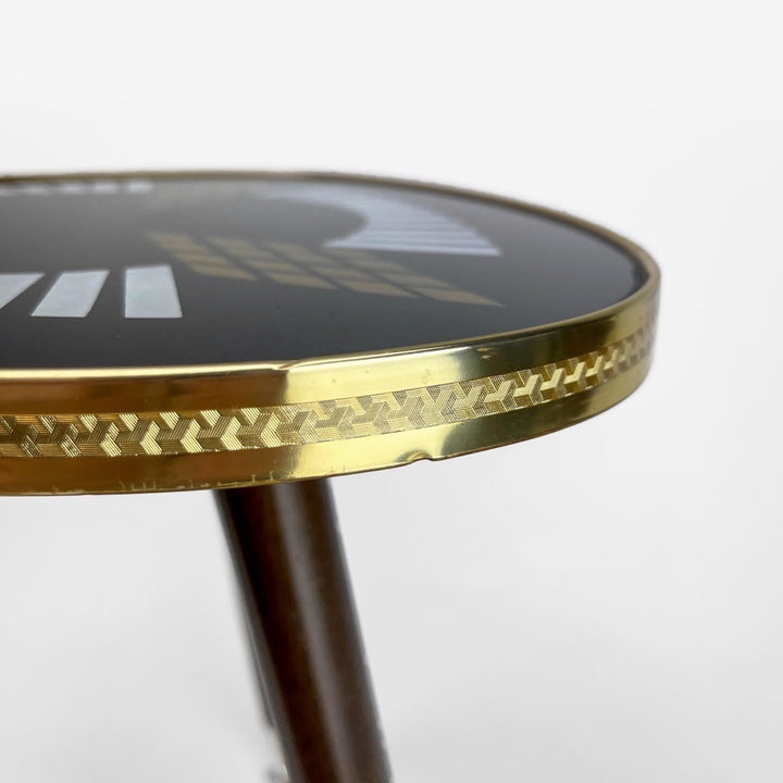 Guéridon tripode verre bois et laiton motifs graphiques années 50