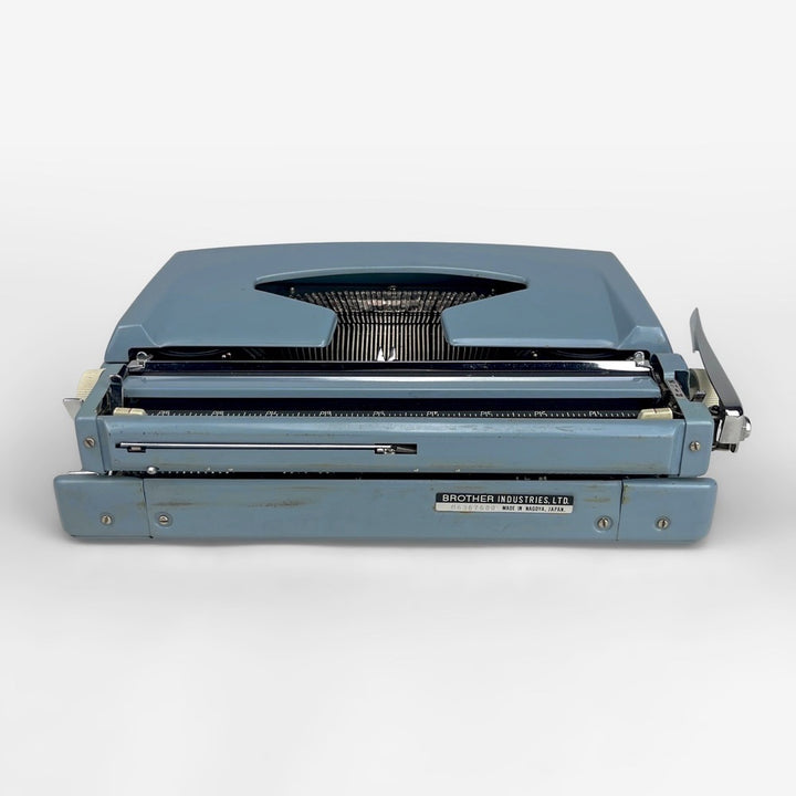 Machine à écrire Brother Deluxe bleue années 60