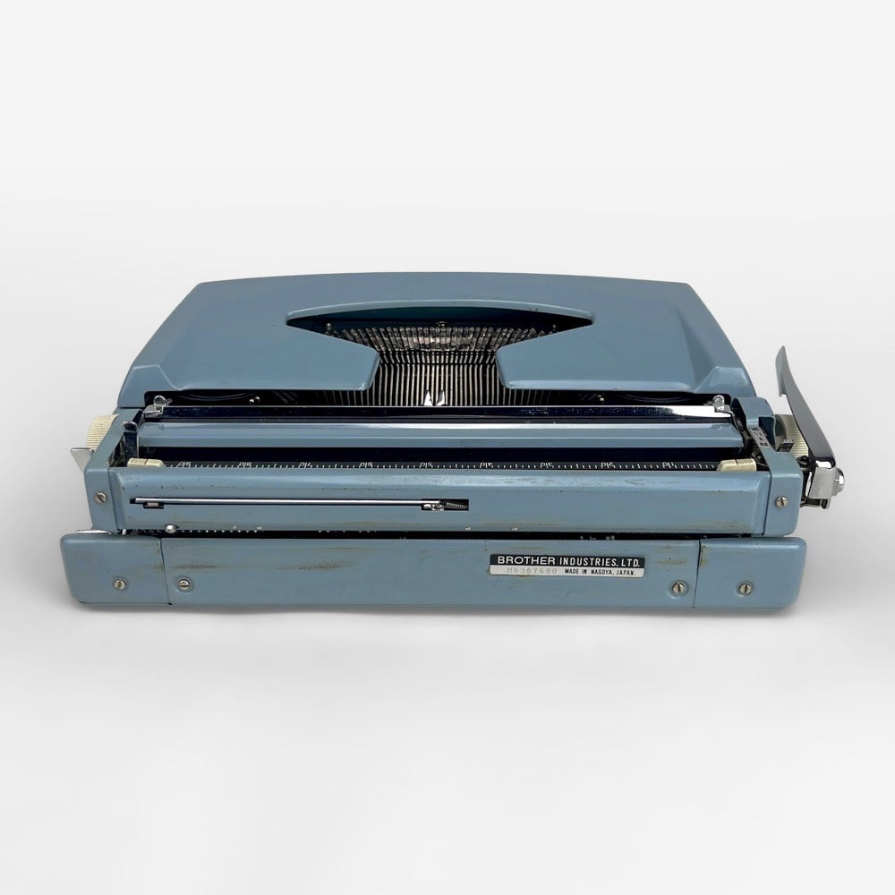 Machine à écrire Brother Deluxe bleue années 60
