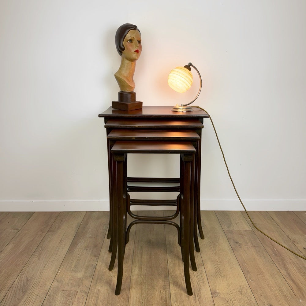 Tables gigognes Thonet n°10 Art Nouveau 1900