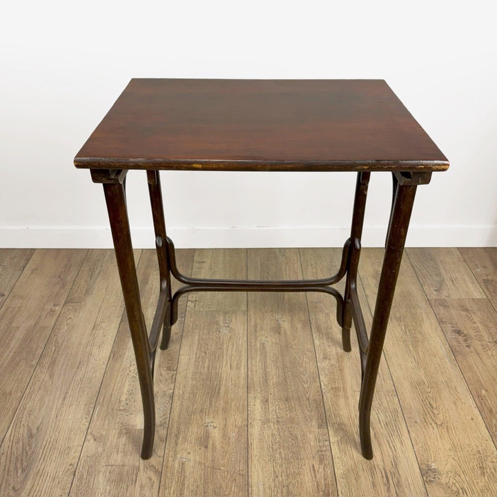 Tables gigognes Thonet n°10 Art Nouveau 1900
