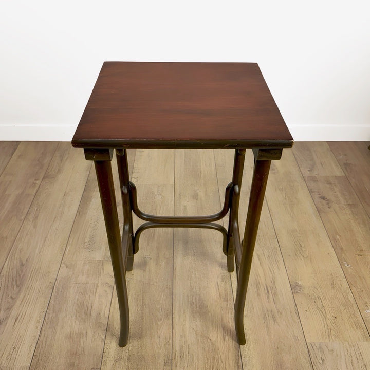 Tables gigognes Thonet n°10 Art Nouveau 1900