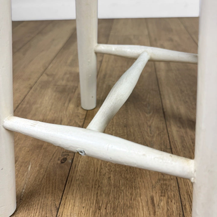 Tabouret d'atelier en bois peint vintage