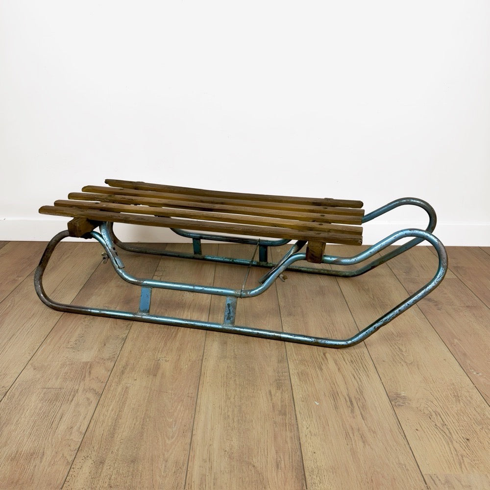 Ancienne luge bois et métal bleu années 50
