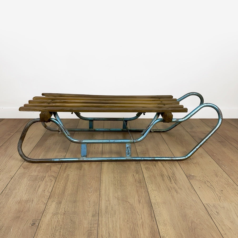 Ancienne luge bois et métal bleu années 50