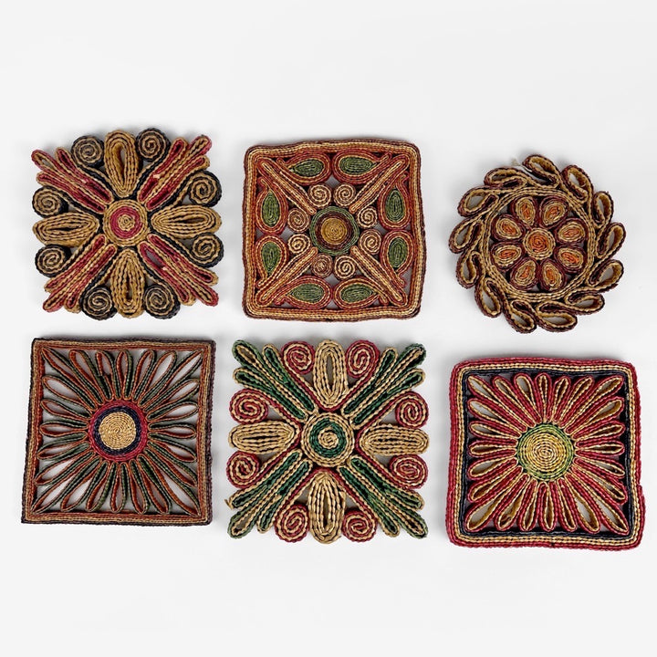 Lot de dessous de plat en raphia tressé années 70
