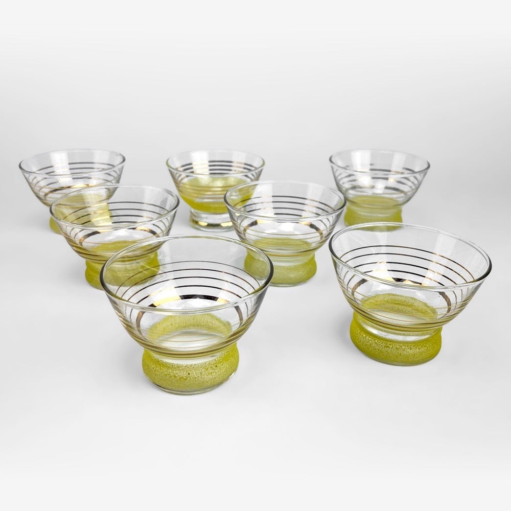 Coupes en verre granité et cerclage doré années 50