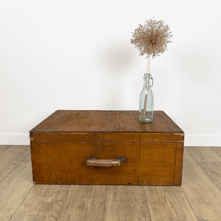 Grande valise en bois ancienne