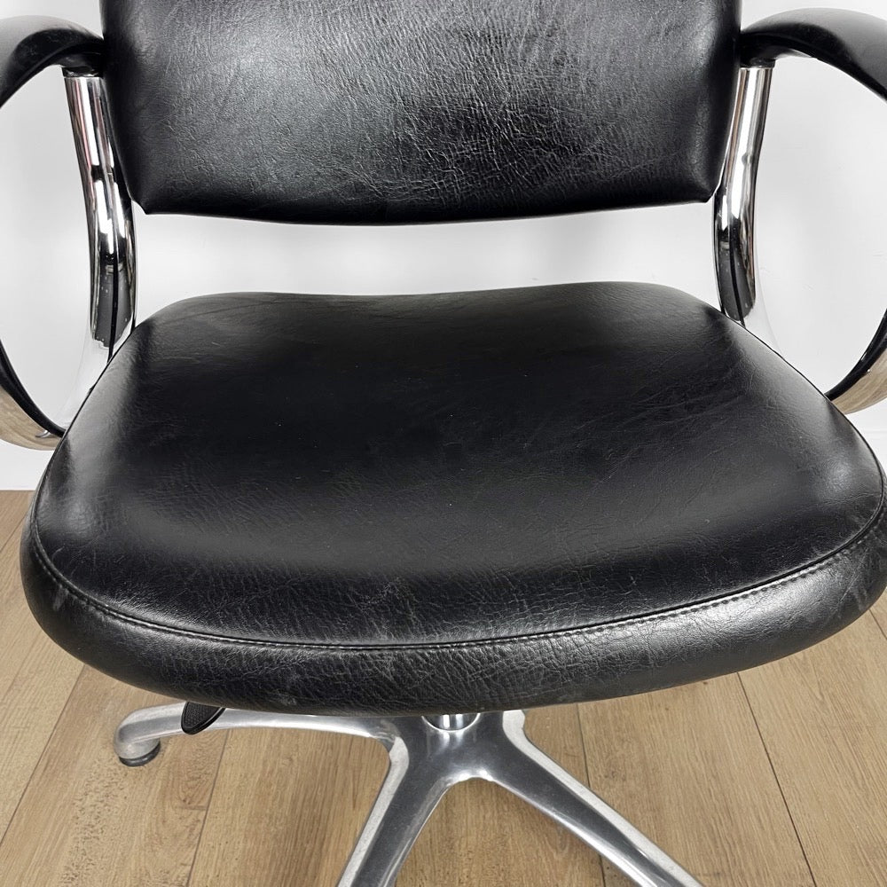 Fauteuil coiffeur skaï noir et chrome années 80