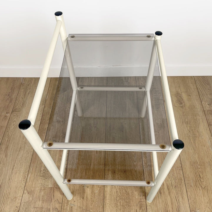 Paire de chevets métal et double plateau verre fumé années 80