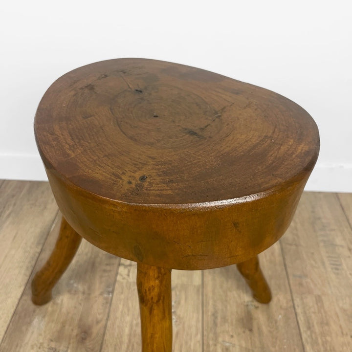 Tabouret brutaliste ancien